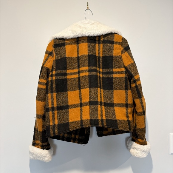Plaid faux Sherpa bomber jacket - Picture 4 of 16
